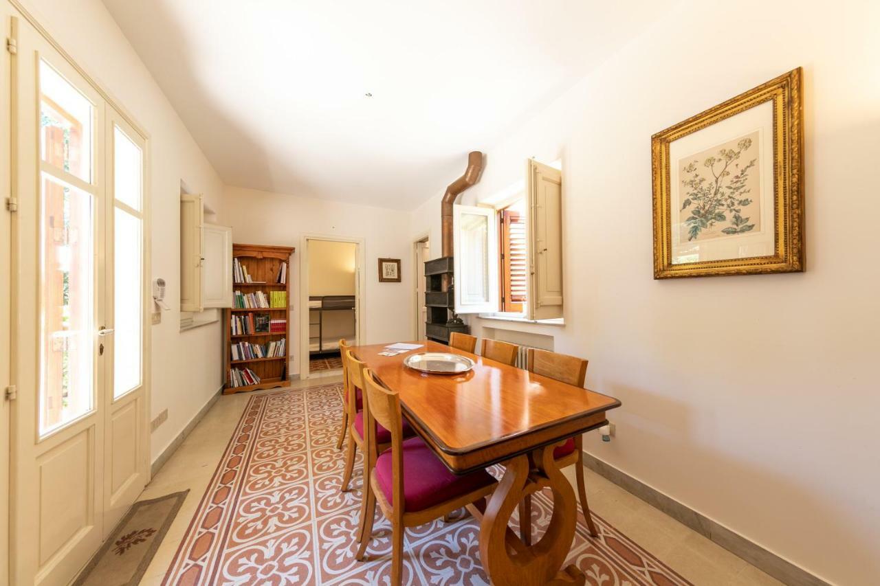 Villa Mezzarancia Palermo Buitenkant foto