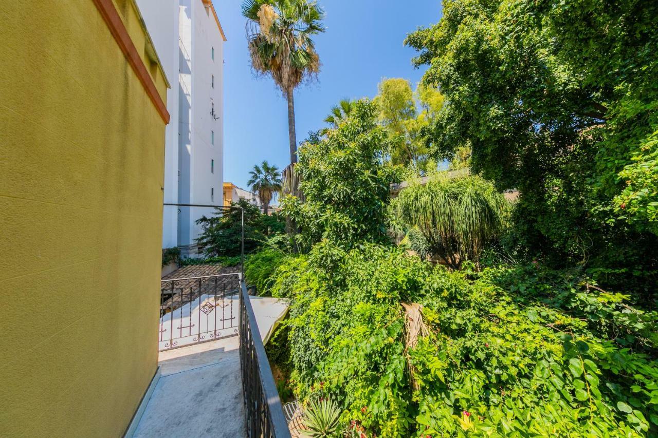 Villa Mezzarancia Palermo Buitenkant foto