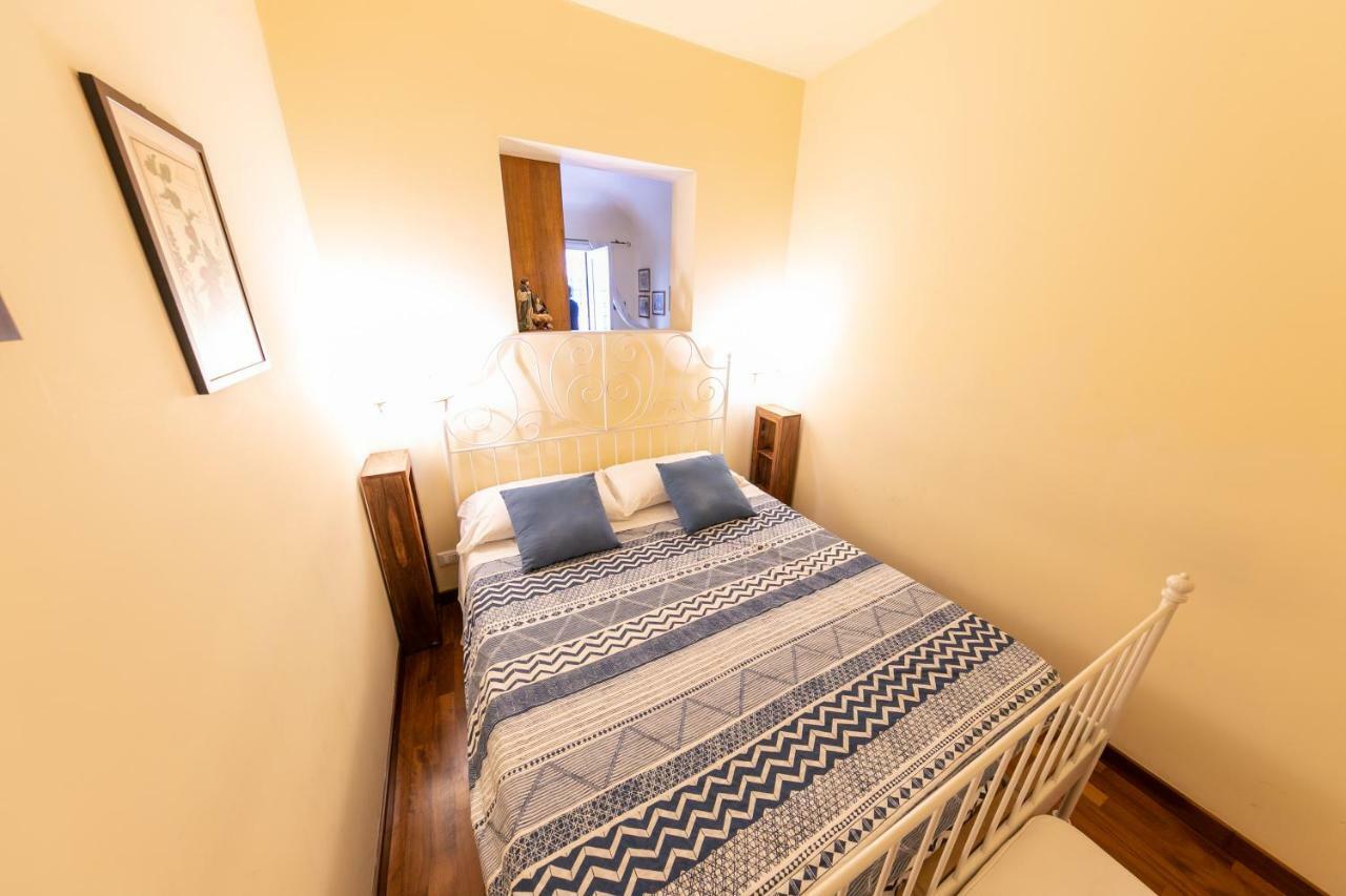 Villa Mezzarancia Palermo Buitenkant foto