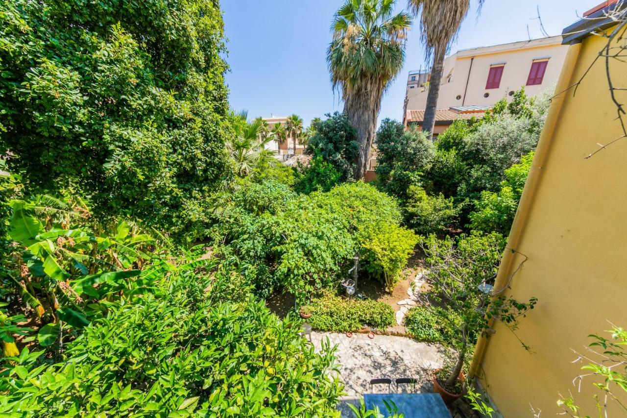 Villa Mezzarancia Palermo Buitenkant foto